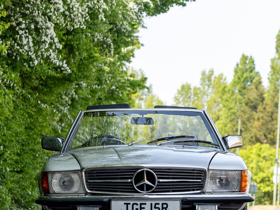 Bild 38/45 von Mercedes-Benz 450 SL (1977)