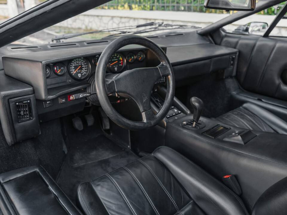 Imagen 29/51 de Lamborghini Countach 25th Anniversary (1990)