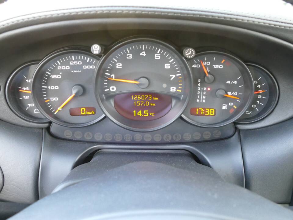 Afbeelding 20/24 van Porsche 911 Carrera 4S (2004)