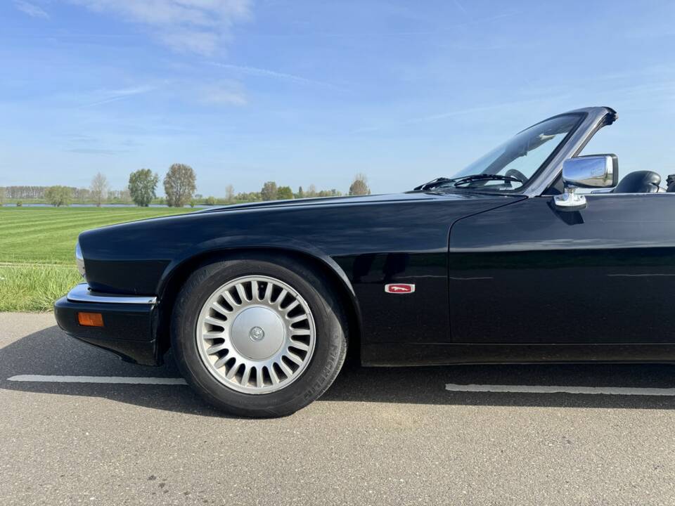 Image 6/8 of Jaguar XJS 4.0 (1995)