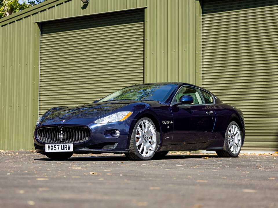 Immagine 28/31 di Maserati GranTurismo 4.2 (2008)