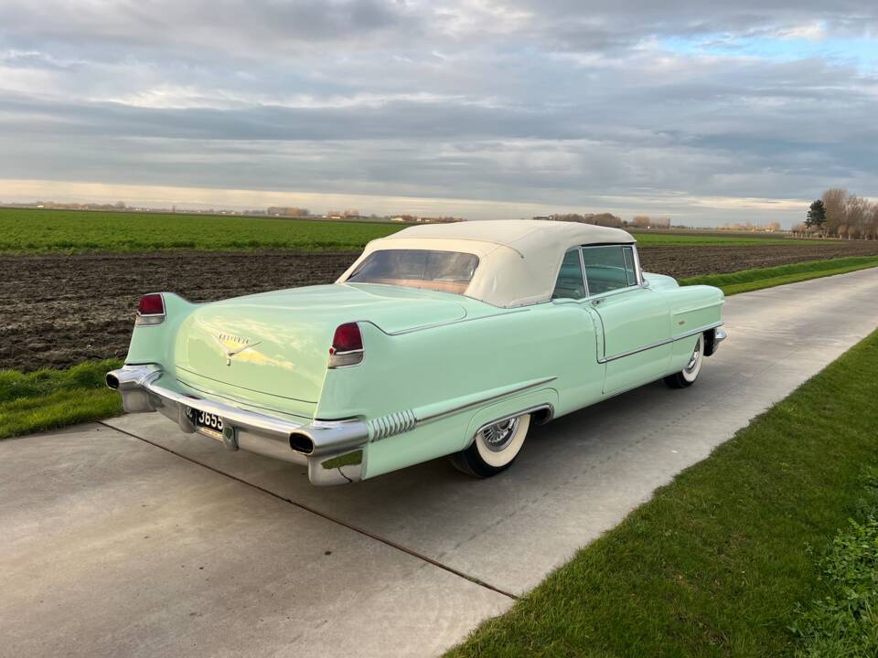 Image 5/83 of Cadillac 62 Convertible (1956)