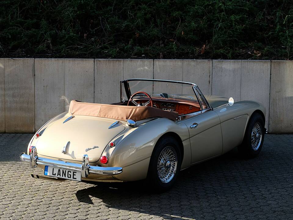 Image 6/68 of Austin-Healey 3000 Mk III (BJ8) (1965)