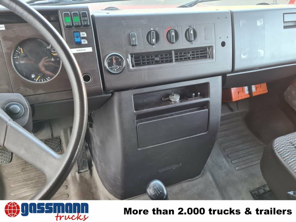 Image 7/15 of Mercedes-Benz T2 709 D (1988)