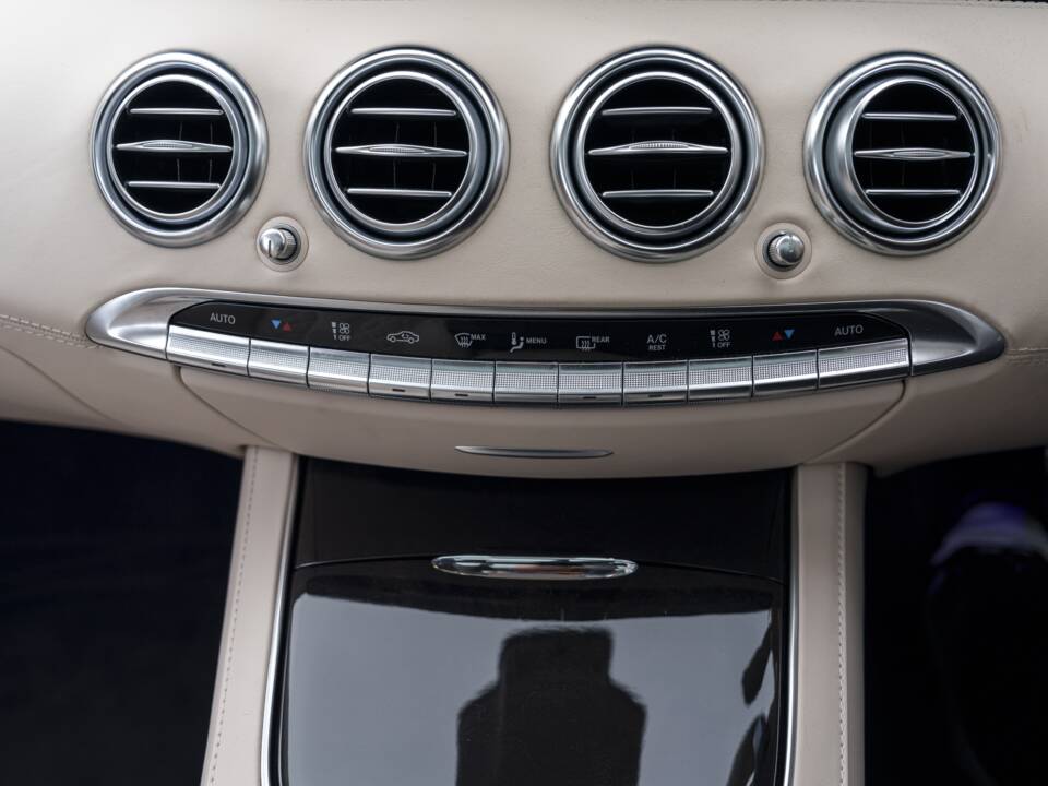 Immagine 21/31 di Mercedes-Benz S 63 AMG S 4MATIC (2019)