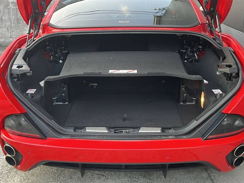 Afbeelding 38/45 van Ferrari California (2009)