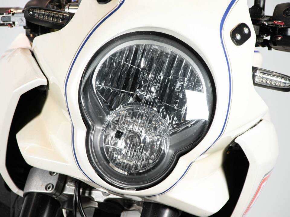 Image 47/50 of Yamaha DUMMY (2007)