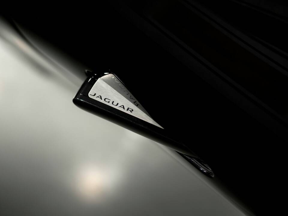 Bild 27/44 von Jaguar F-Type S (2014)