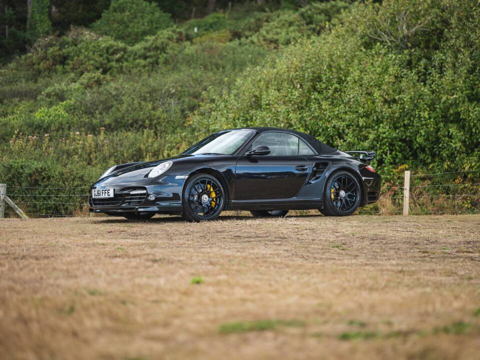 Bild 16/50 von Porsche 911 Turbo S (2011)