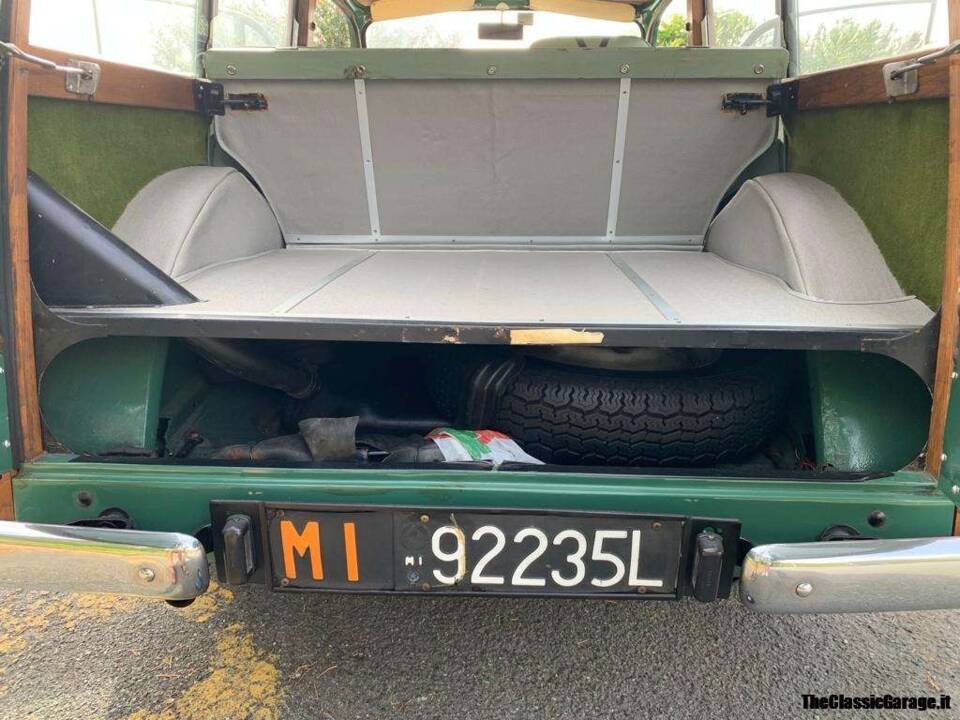 Immagine 53/83 di Morris Minor 1000 Traveller (1969)