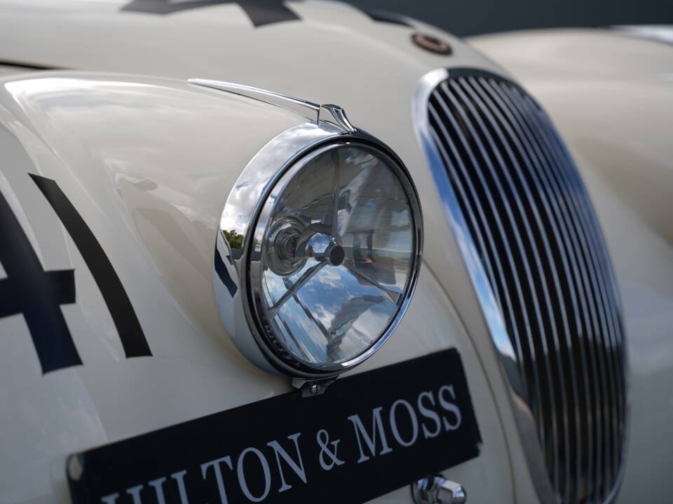 Image 35/50 of Jaguar XK 120 OTS (1950)