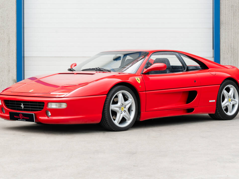 Imagen 1/89 de Ferrari F 355 Berlinetta (1996)