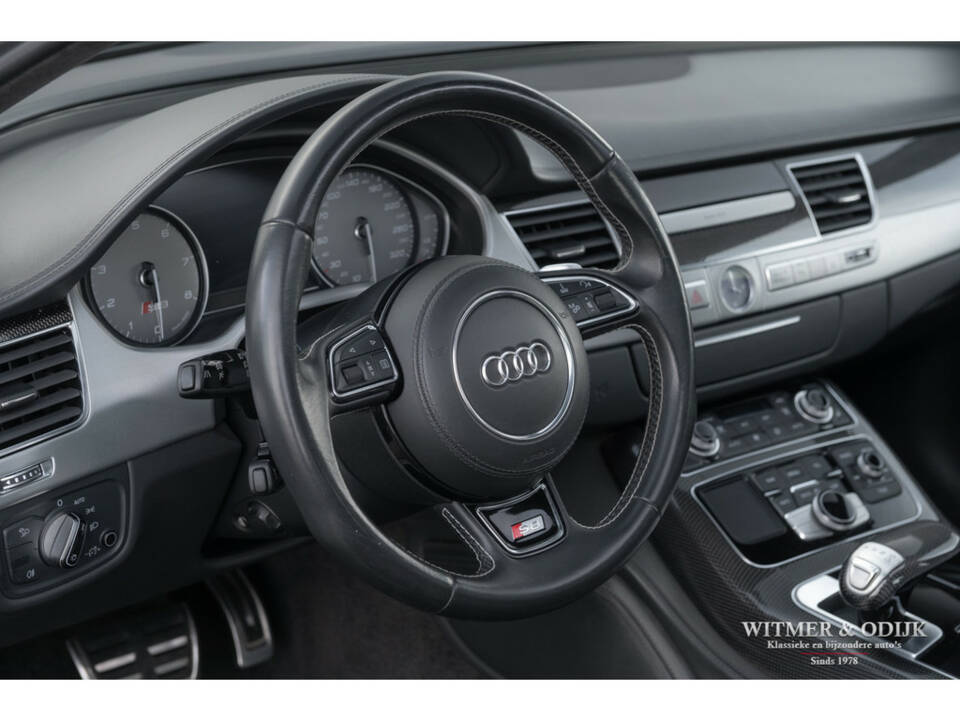 Imagen 8/36 de Audi S8 4.0 TFSI (2016)