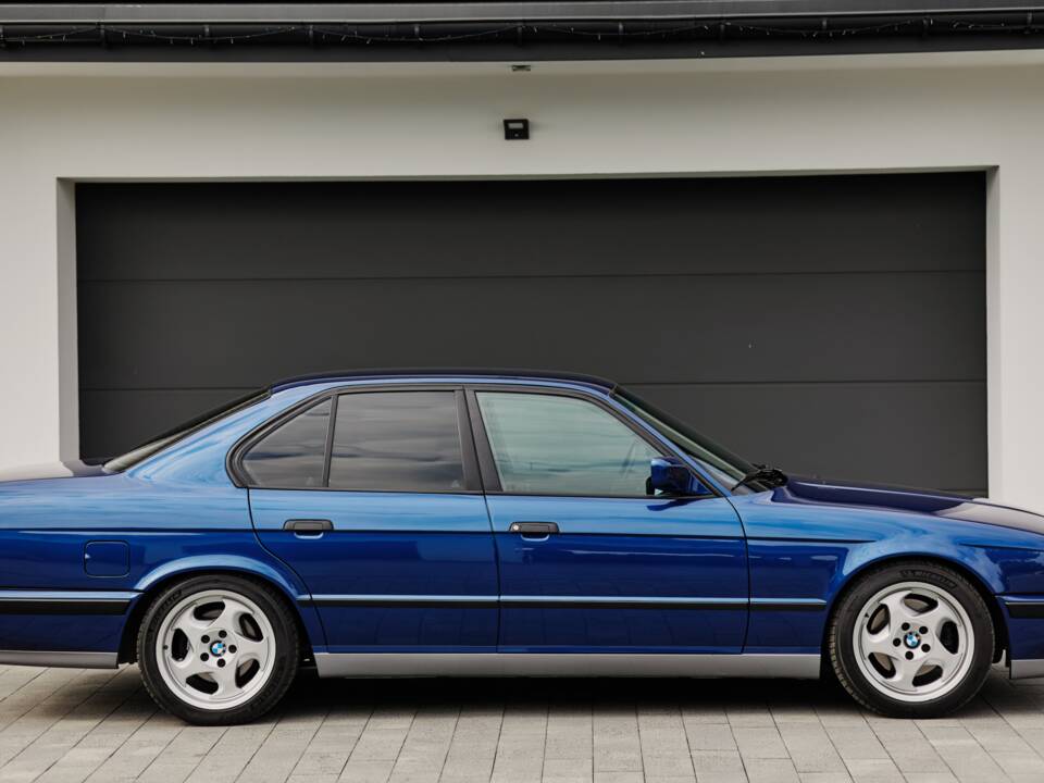 Afbeelding 10/52 van BMW M5 (1992)