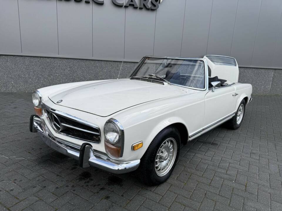 Bild 3/50 von Mercedes-Benz 280 SL (1969)