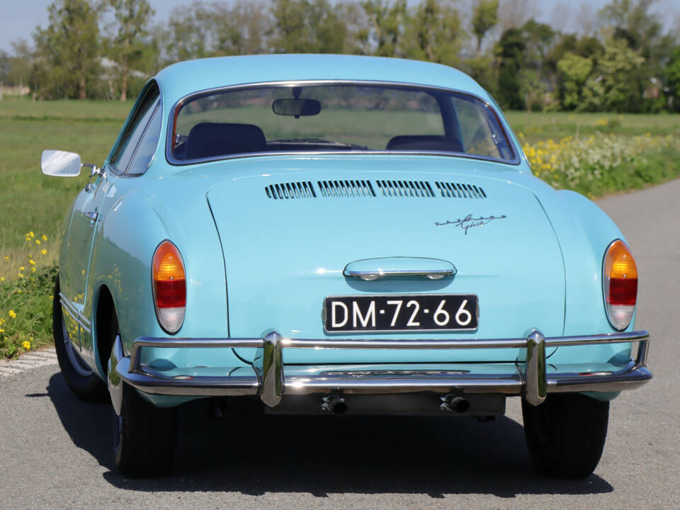 Image 20/50 of Volkswagen Karmann Ghia 1600 (1970)