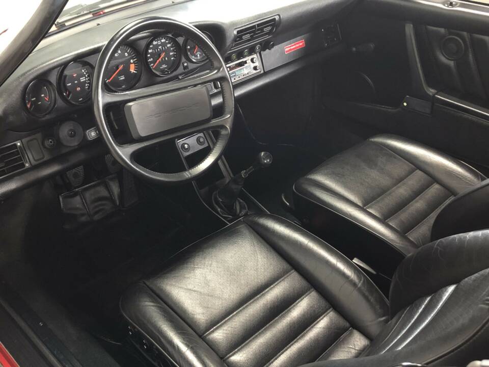Bild 2/39 von Porsche 911 Speedster 3.2 (1989)