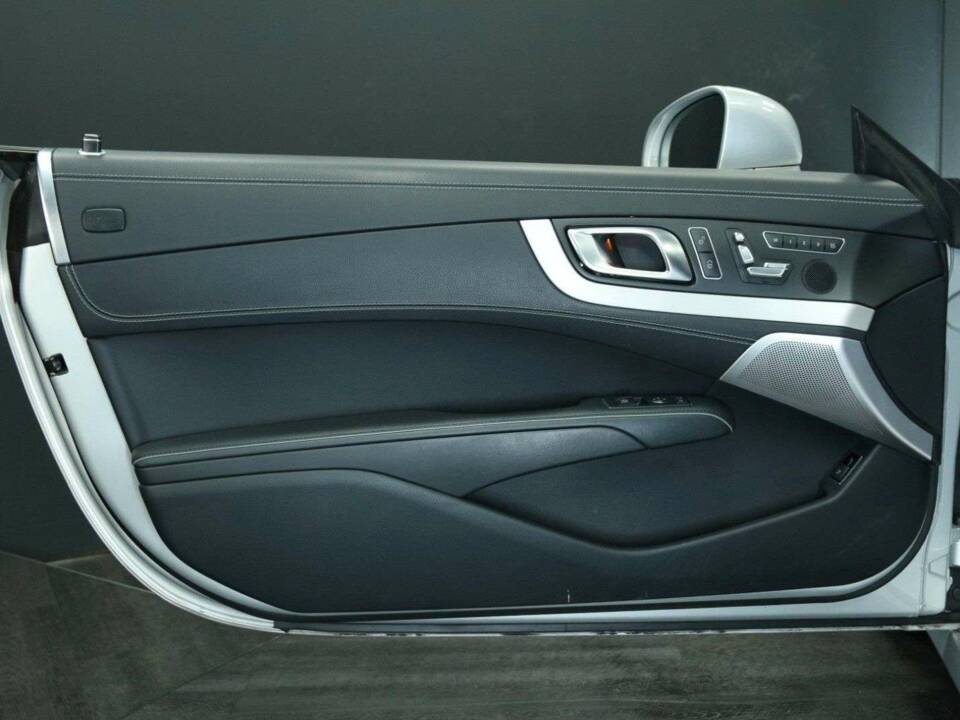 Bild 9/50 von Mercedes-Benz SL 500 (2015)