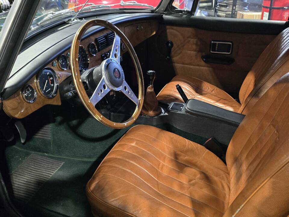 Imagen 18/49 de MG MGB (1979)