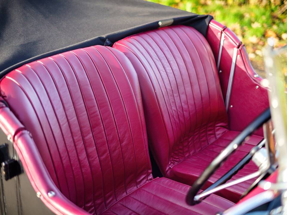 Bild 6/12 von Riley 15/6 Tourer Special (1937)