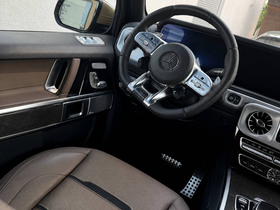 Image 6/17 of Mercedes-Benz G 63 AMG (LWB) (2023)