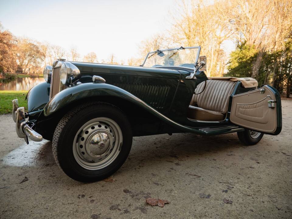 Bild 46/71 von MG TD (1950)