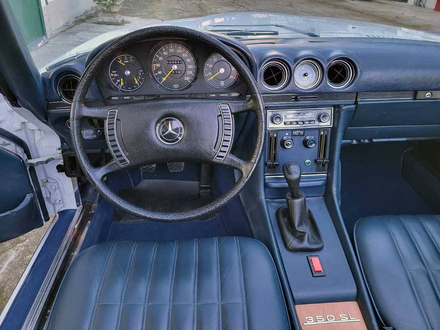 Image 25/48 de Mercedes-Benz 350 SL (1971)