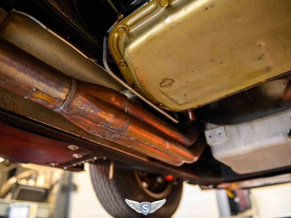 Bild 13/73 von Aston Martin V8 EFi Volante (1987)