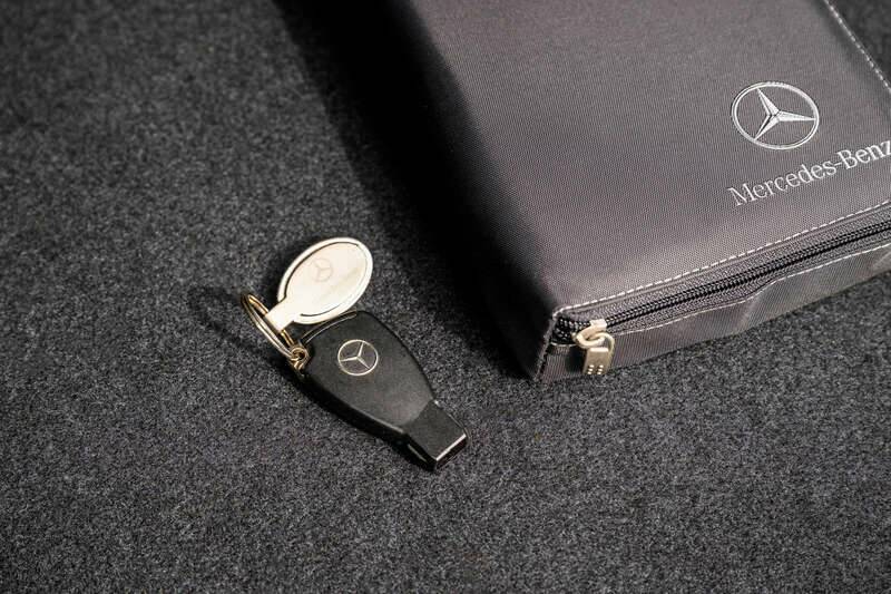 Bild 46/47 von Mercedes-Benz CLK 320 (2003)