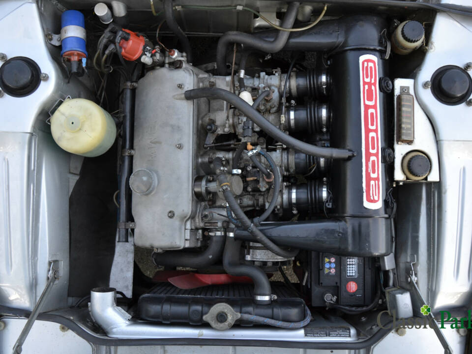 Image 14/50 of BMW 2000 CS (1970)