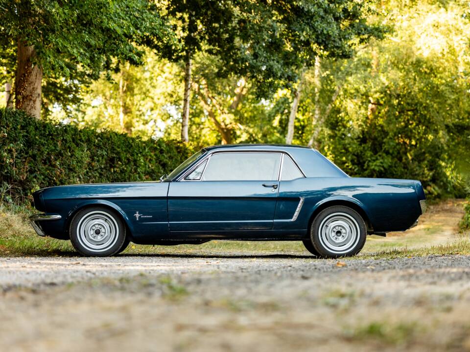 Imagen 50/50 de Ford Mustang III (1965)