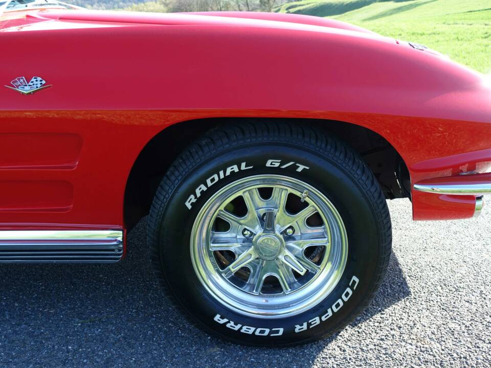 Image 36/43 of Chevrolet Corvette Sting Ray Convertible (1964)