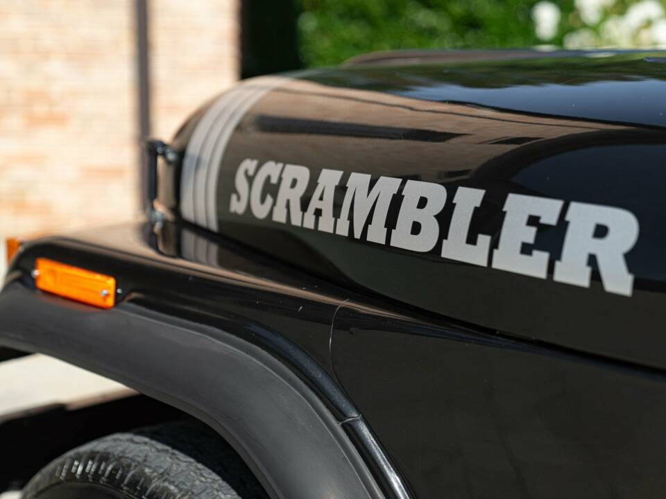 Image 18/50 of Jeep CJ-8 (1984)