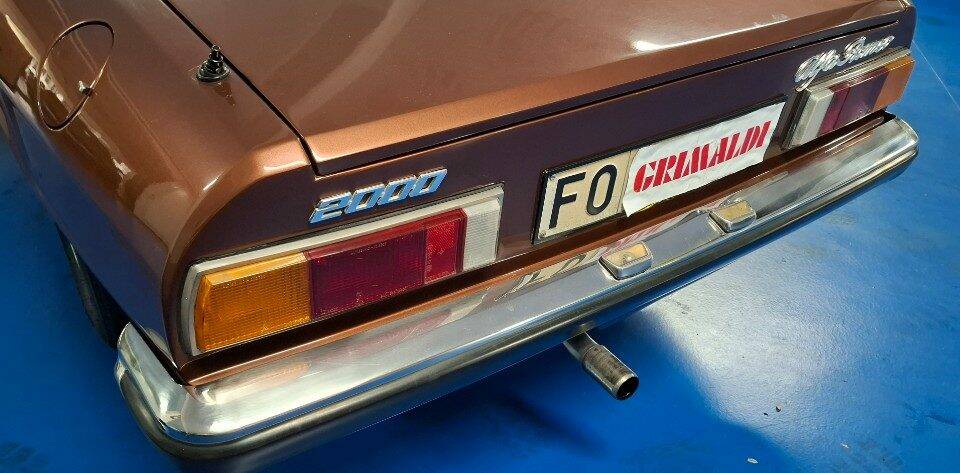 Image 41/45 of Alfa Romeo Spider Veloce 2000 (1981)