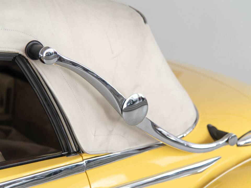 Image 22/45 of Mercedes-Benz 300 S Cabriolet A (1953)