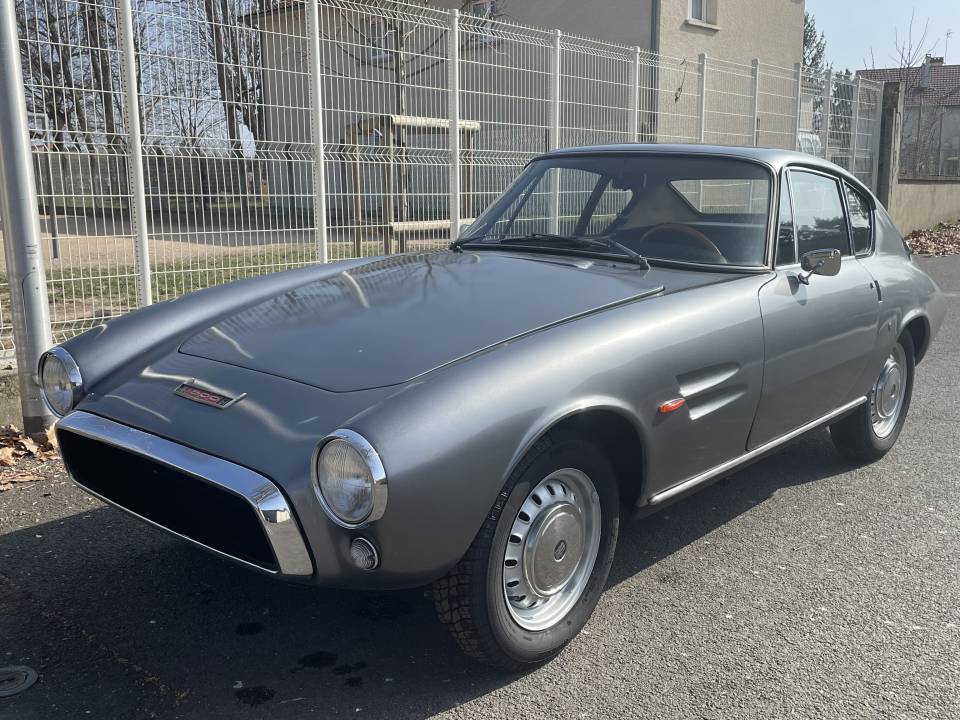 Image 23/35 of FIAT Ghia 1500 GT (1963)