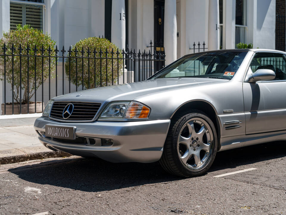 Bild 8/33 von Mercedes-Benz SL 600 (2002)
