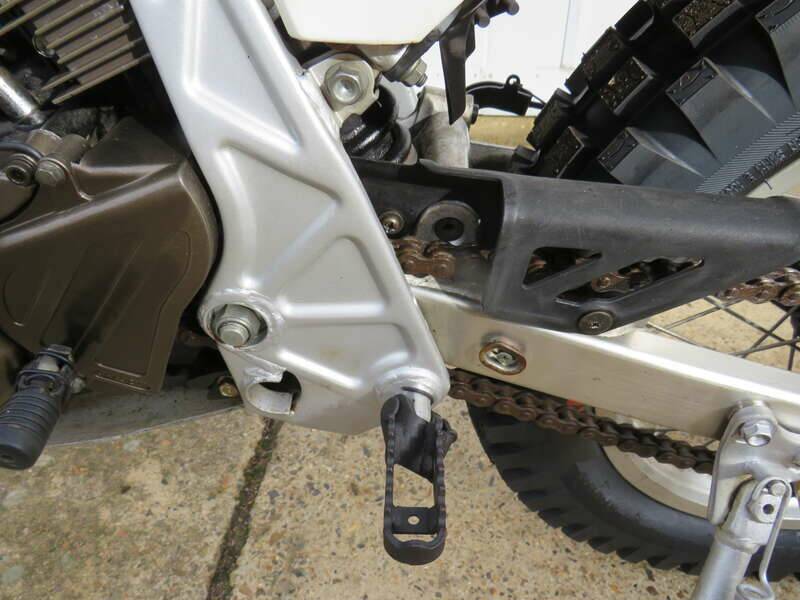 Image 22/33 of Honda TLR 250 (1986)