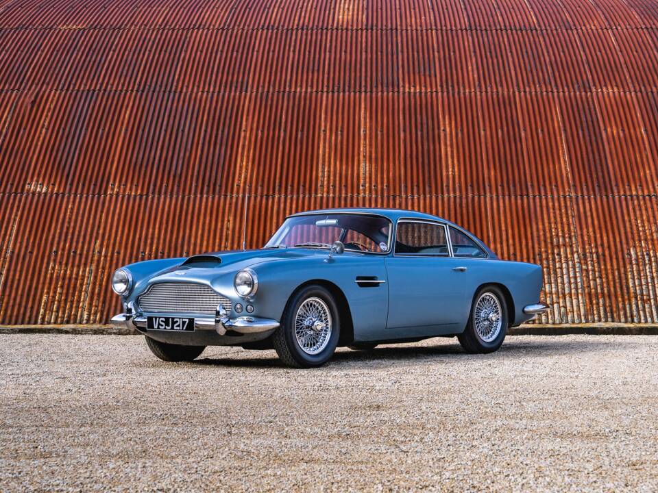 Afbeelding 5/46 van Aston Martin DB 4 (1962)