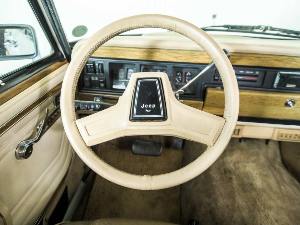 Afbeelding 8/50 van Jeep Wagoneer Limited (1982)