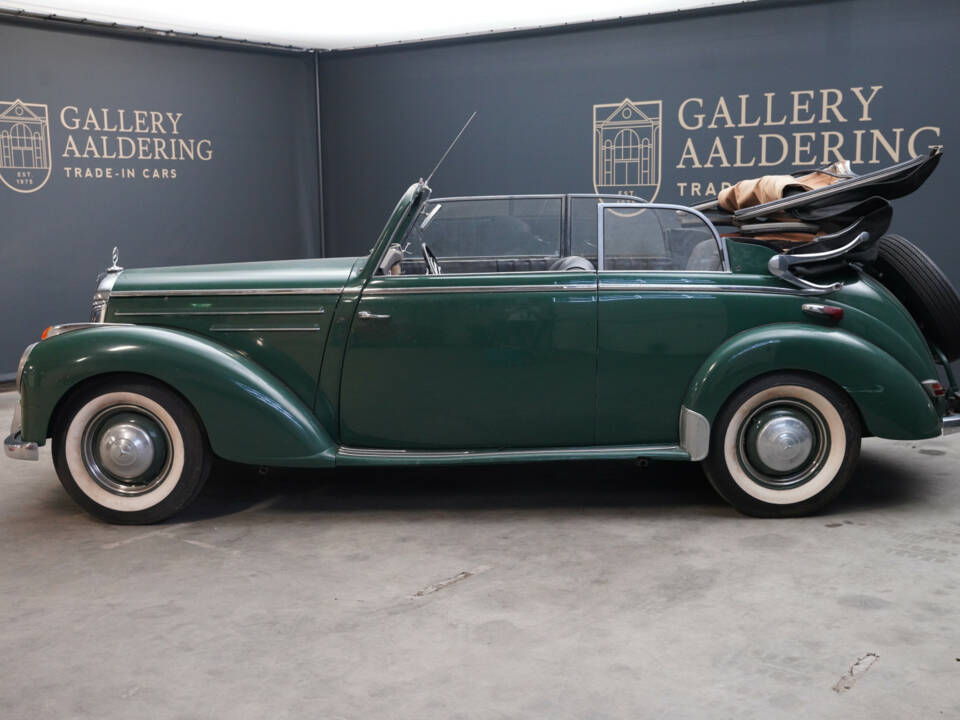 Image 2/50 de Mercedes-Benz 220 Cabriolet B (1952)