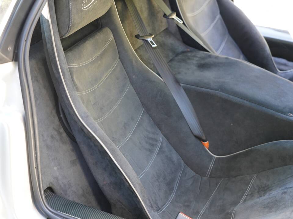 Image 12/16 of Lamborghini Diablo SV (1999)