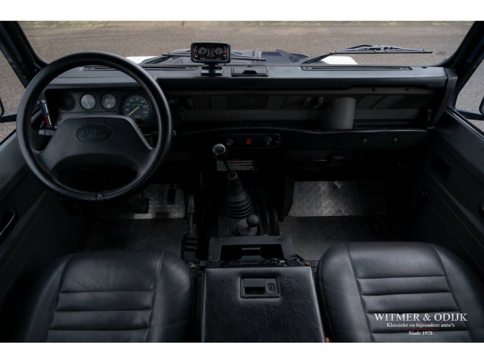 Bild 11/27 von Land Rover Defender 90 (1998)
