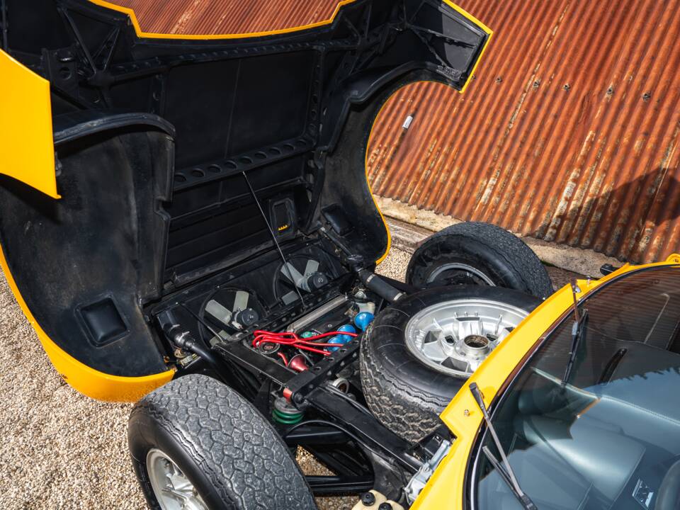 Afbeelding 42/56 van Lamborghini Miura P 400 S (1969)