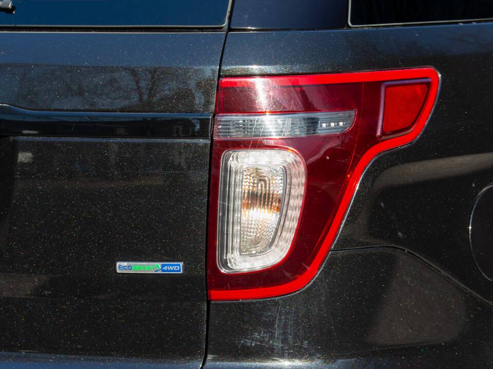 Immagine 7/18 di Ford Explorer 3.5 EcoBoost (2015)