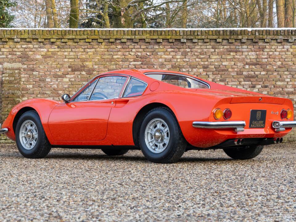 Image 35/50 de Ferrari Dino 246 GT (1970)