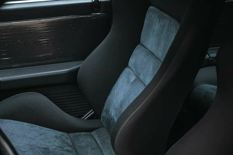 Image 36/50 of Lancia Delta HF Integrale Evoluzione II (1995)