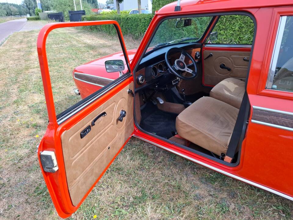 Image 15/28 of Mini Clubman Estate (1973)
