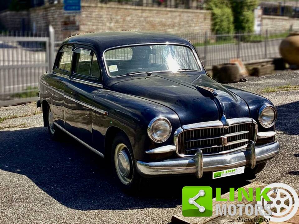 Image 3/10 of FIAT 1400 A (1954)