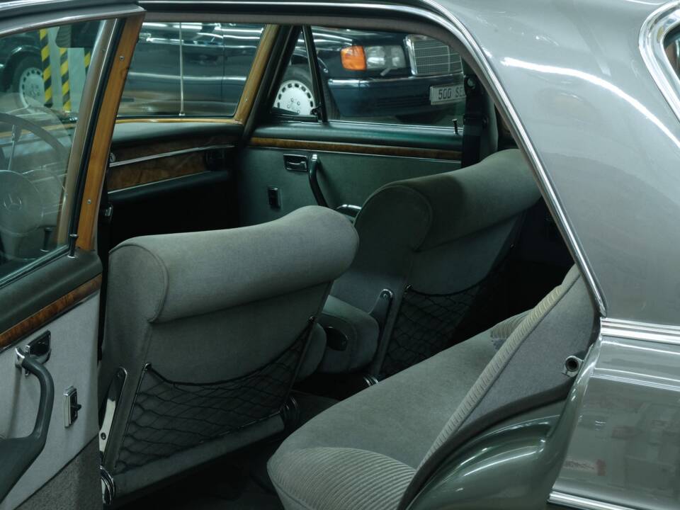 Bild 19/50 von Mercedes-Benz 300 SEL (1967)